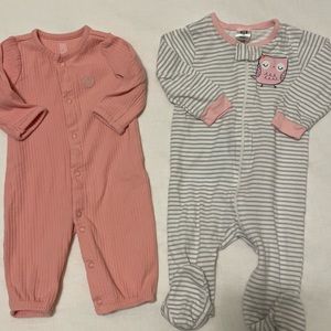 3-6 month sleepers in good condition!